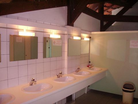 product_property.services