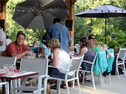 Camping Les Vignes - Camping Lot