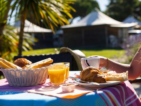 Camping Club Pontaillac Plage 4* - MS VACANCES - Camping Charente-Maritime