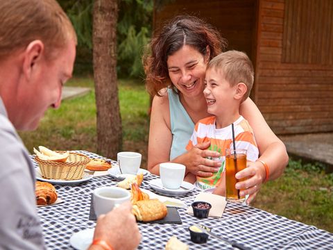 Camping  Le Parc des Roches - Camping Essonne