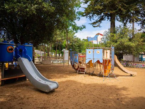 Camping Siblu Le Bois Dormant - Funpass inclus - Camping Vendée