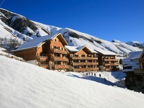 Résidence Les Chalets de l'Arvan I - Camping Savoie