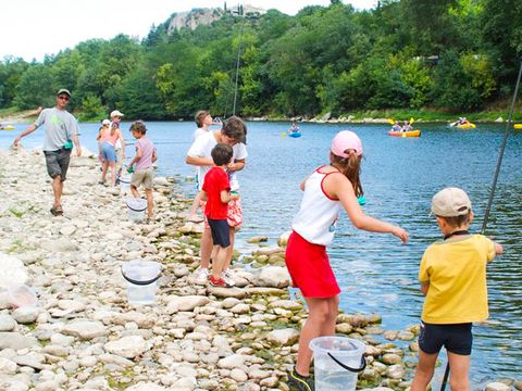 Camping Domaine Des Blachas - Camping Ardèche