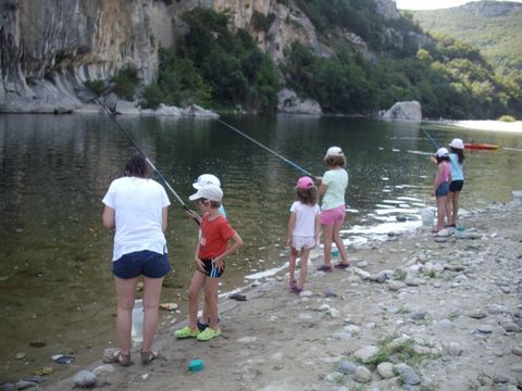 Camping Domaine Des Blachas - Camping Ardèche