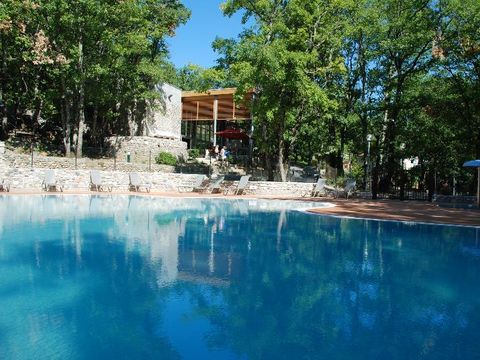Camping Domaine Des Blachas - Camping Ardèche