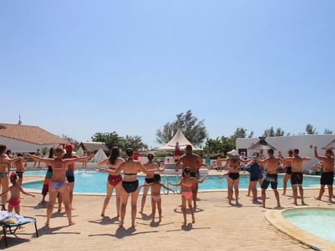 Camping SUNELIA  Le Clos du Rhône  - Camping Bouches-du-Rhône