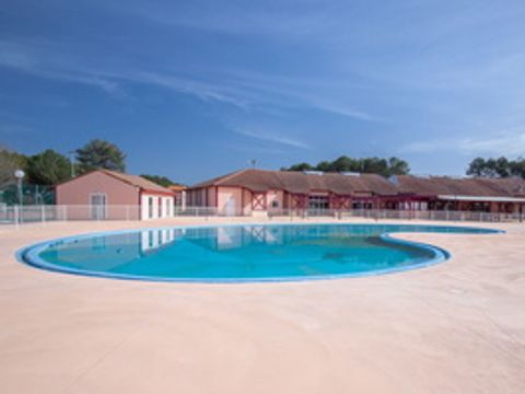 Résidence-Club Les Villas du Lac - Vacancéole - Camping Landes