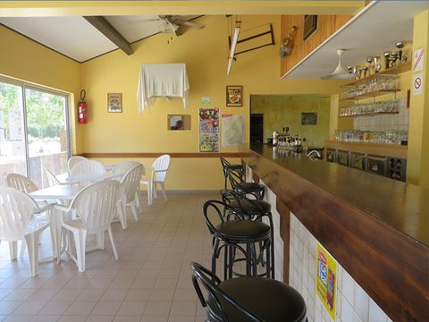 La Rouvière les pins - Camping Ardèche