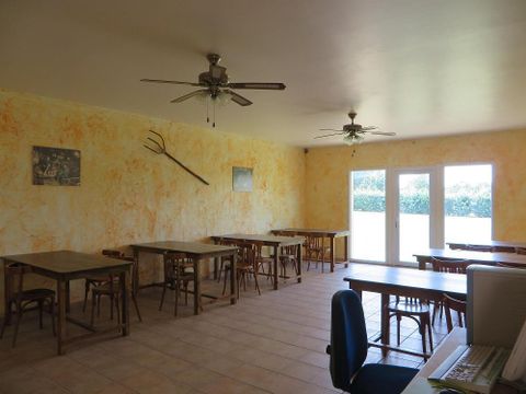 La Rouvière les pins - Camping Ardèche