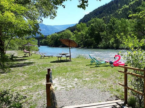 Camping Les Acacias - Camping Drome