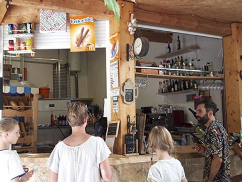 Camping Les Acacias - Camping Drome