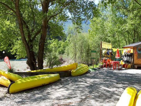 Camping Les Acacias - Camping Drome
