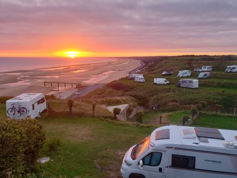 Flower Camping Omaha Beach - Camping Calvados - Image N°5