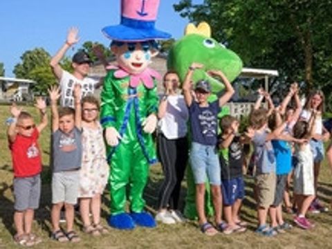 Flower Camping La Chênaie - Camping Seine-Maritime