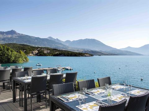 Camping L'Ecrin du Lac - Camping Hautes-Alpes