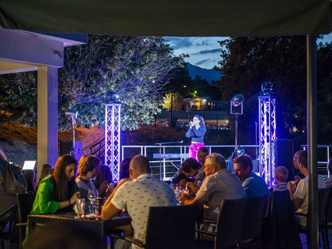 Camping L'Ecrin du Lac - Camping Hautes-Alpes