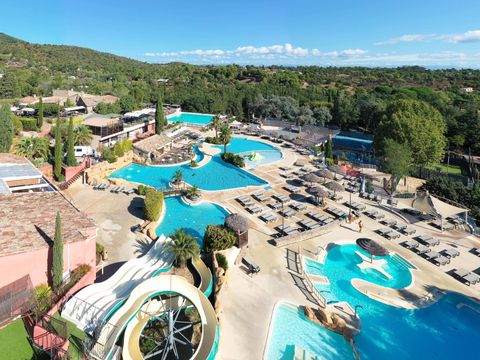 Domaine De La Bergerie - Camping Var