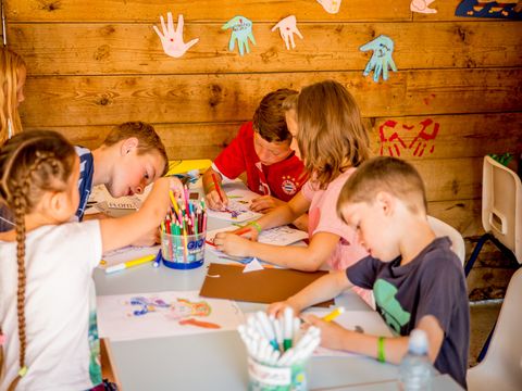 Yelloh! Village Camping  Avignon Parc - Camping Vaucluse