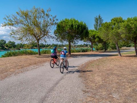 Camping La Pinède en Provence - Camping Vaucluse