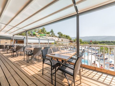Yelloh! Village Les Bois Du Chatelas - Camping Drome