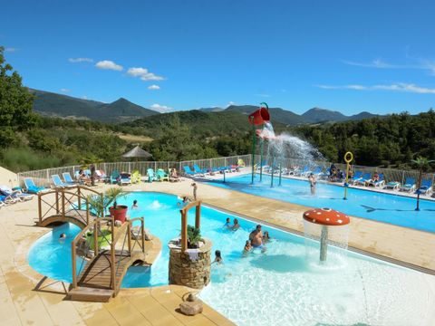 Yelloh! Village Les Bois Du Chatelas - Camping Drome