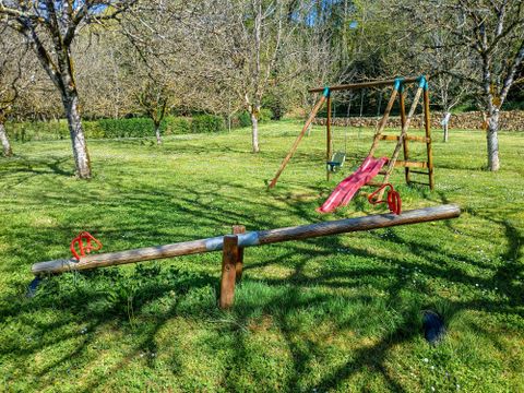 Les Chalets de la Noyeraie - Camping Dordogne