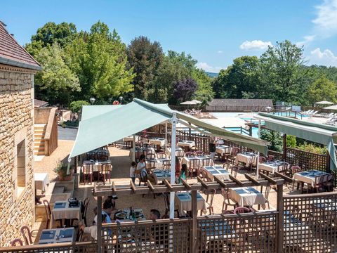 Camping Romanée - Les Grottes De Roffy - Camping Dordogne