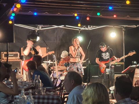 Flower Camping Lac de Saint-Point Lamartine - Camping Saône-et-Loire