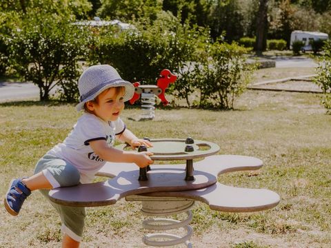 Camping Tours Val de Loire - Onlycamp - Camping Indre-et-Loire