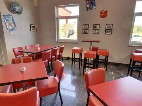 Camping La Tour Du Stock - Camping Moselle