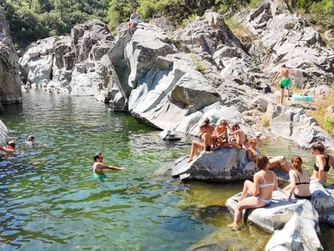 Ushuaïa Villages - Domaine de Ravel - Camping Gard