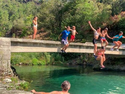 Ushuaïa Villages - Domaine de Ravel - Camping Gard