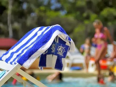 Camping AEC Vacances Les Dauphins - Camping Var