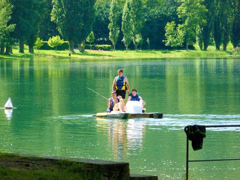 Camping De la Base Nautique - Camping Aveyron