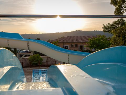 Camping La Pinède - Camping Alpes-de-Haute-Provence