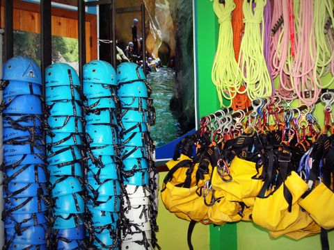 CAMPING ALQUEZAR - Camping Huesca