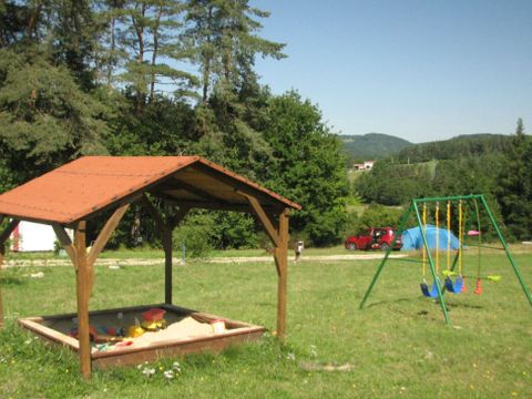 Camping La Vallee Verte - Camping Puy-de-Dôme
