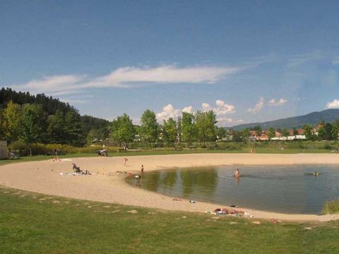 Camping La Vallee Verte - Camping Puy-de-Dôme