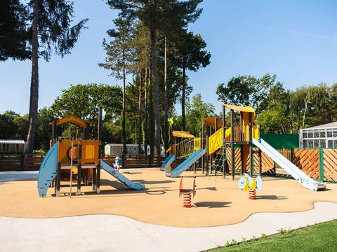 Camping Siblu Bois de Bayadène Funpass inclus *** - Camping Loire-Atlantique