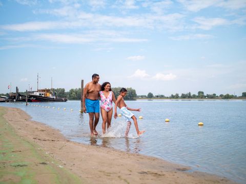TopParken Recreatiepark Het Esmeer - Camping Zaltbommel - Image N°12