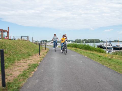 TopParken Recreatiepark Het Esmeer - Camping Zaltbommel - Image N°10