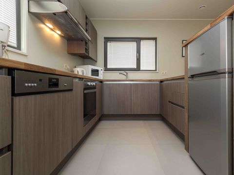 Golden Lakes Village - Camping Hainaut - Image N°3