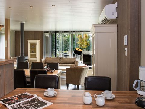 Golden Lakes Village - Camping Hainaut - Image N°3
