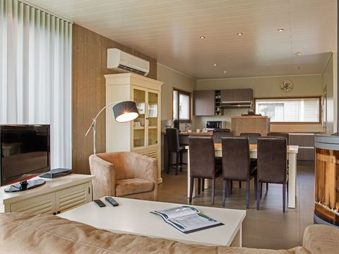 Golden Lakes Village - Camping Hainaut