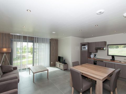 Golden Lakes Village - Camping Hainaut - Image N°2