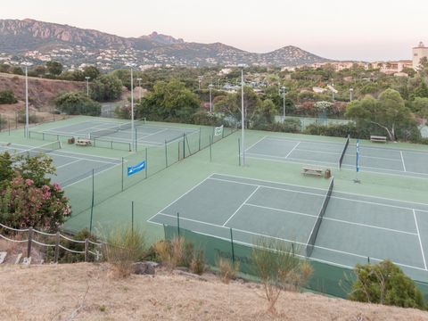 Pierre & Vacances Village Cap Esterel - Camping Var
