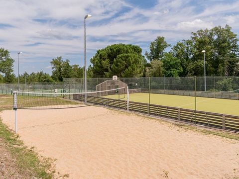 Pierre & Vacances Village Le Rouret en Ardèche - Camping Ardèche