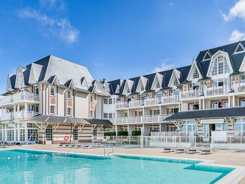 Pierre & Vacances Premium Résidence de la Plage - Camping Somme