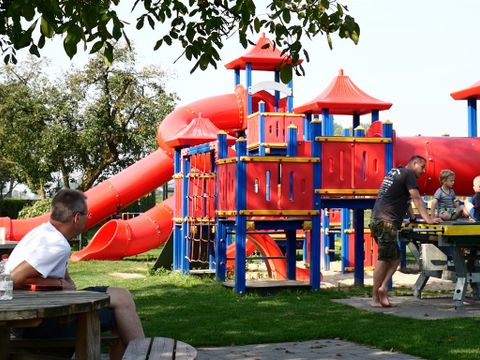 Recreatiepark de Veerstal - Camping Zevenaar