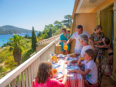 Résidence Goélia Le Domaine de La Pinède - Camping Var